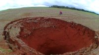 Mysteries Huge Hole Opens Up in Minas Gerais, Brazil 1 (1).jpeg